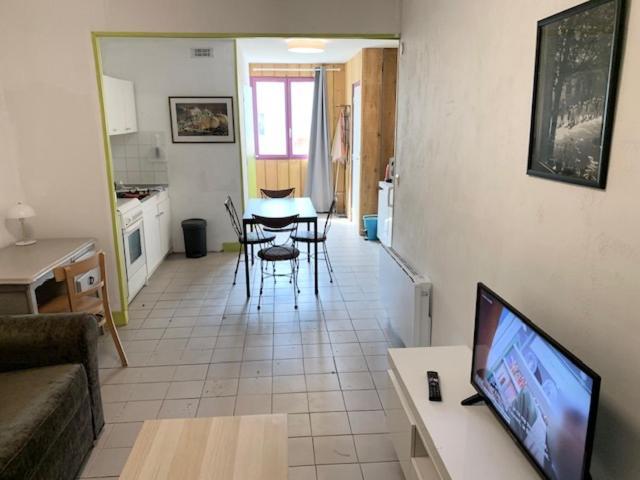 Le Depot Studio Du Petit Port Champvert Εξωτερικό φωτογραφία